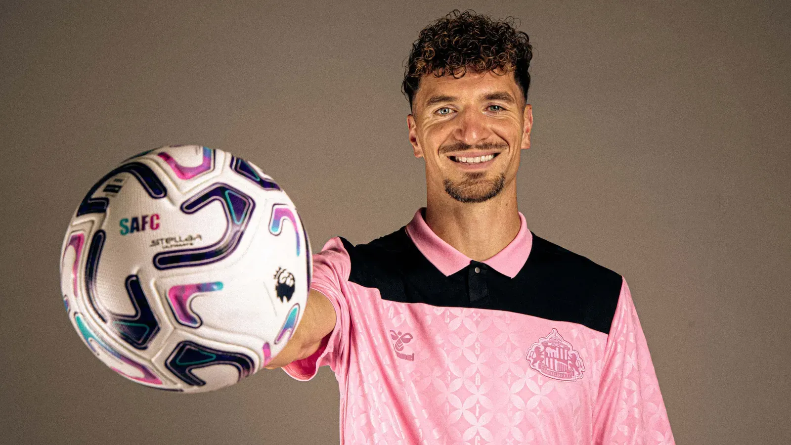 Oficial: Thomas Meunier é reforço do Sunderland