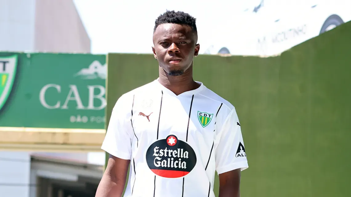 Oficial: Henry Addo reforça o Tondela
