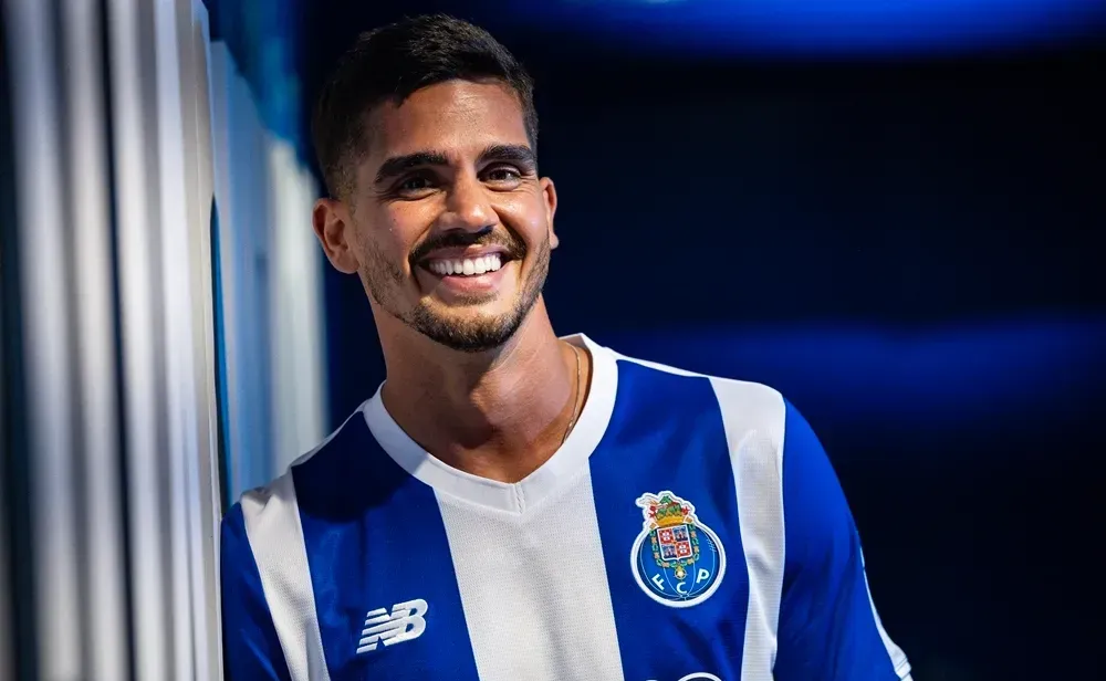 FC Porto em vantagem no Dragão (1-0)