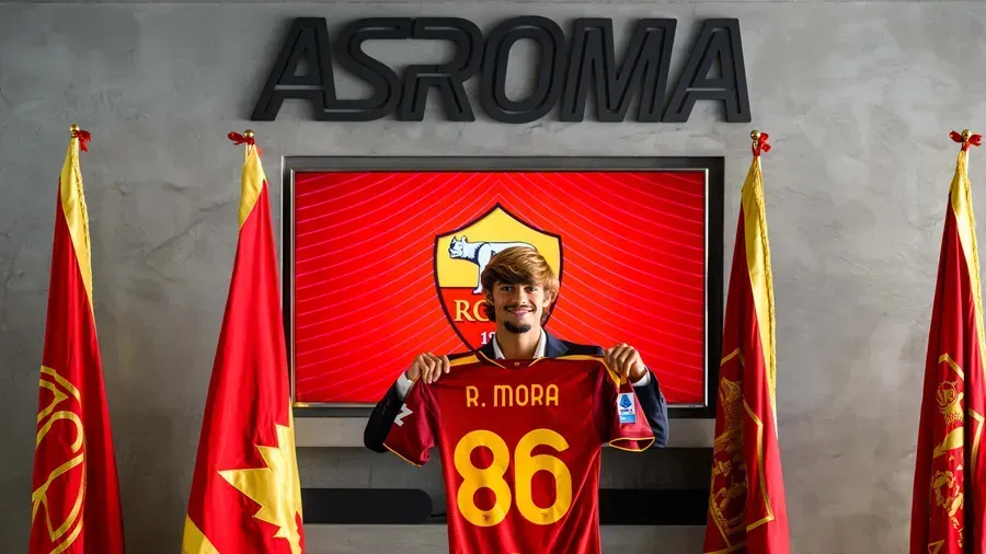 Mora convocado para a estreia da Roma na Série A