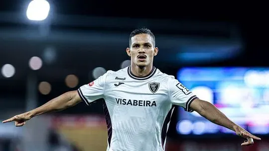 Académico soma primeira vitória na Liga