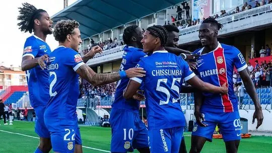 Dwanda dá vitória ao Alverca