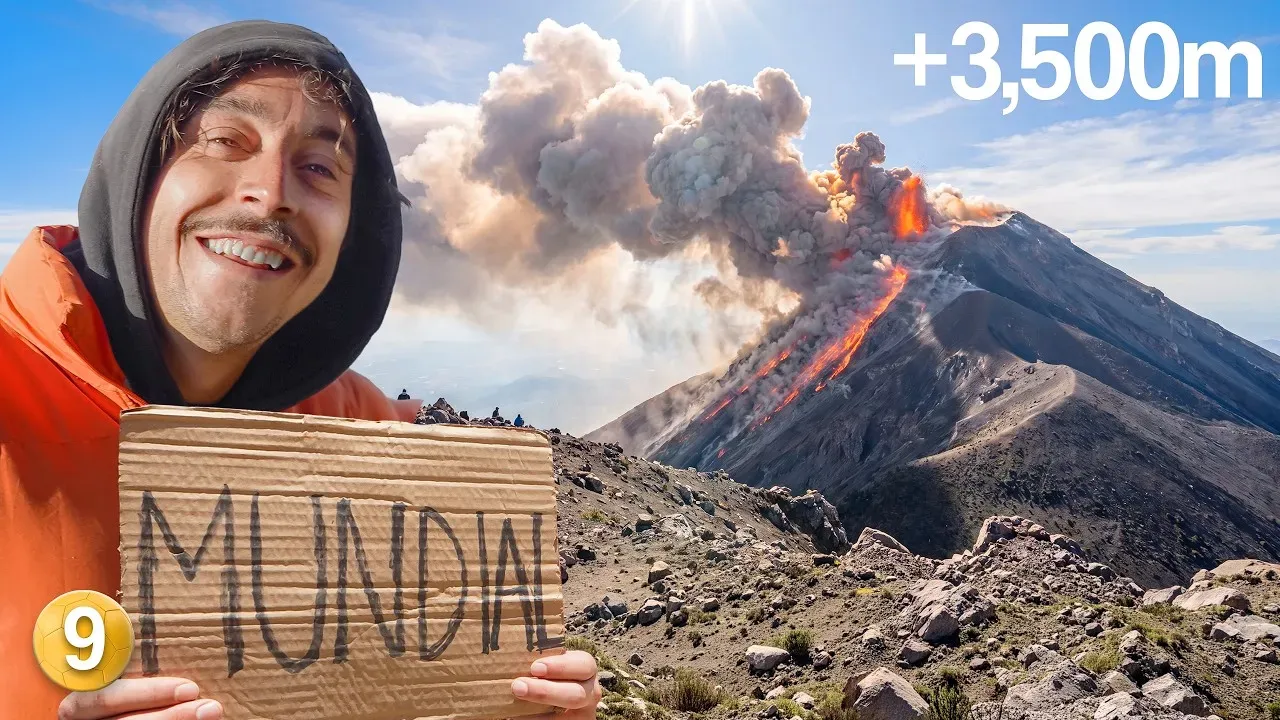 Subimos um Vulcão em Erupção