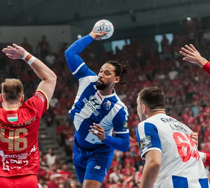 FC Porto perde com o Veszprém