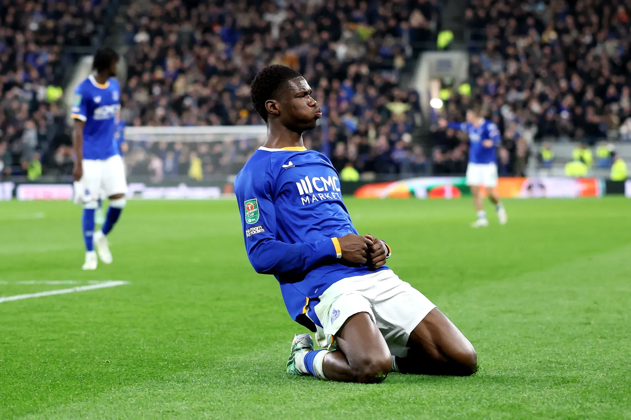 Everton bate Newcastle e avança na Taça