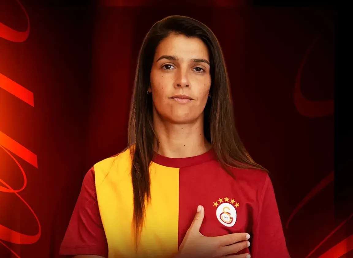 Oficial: Carole Costa reforça Galatasaray