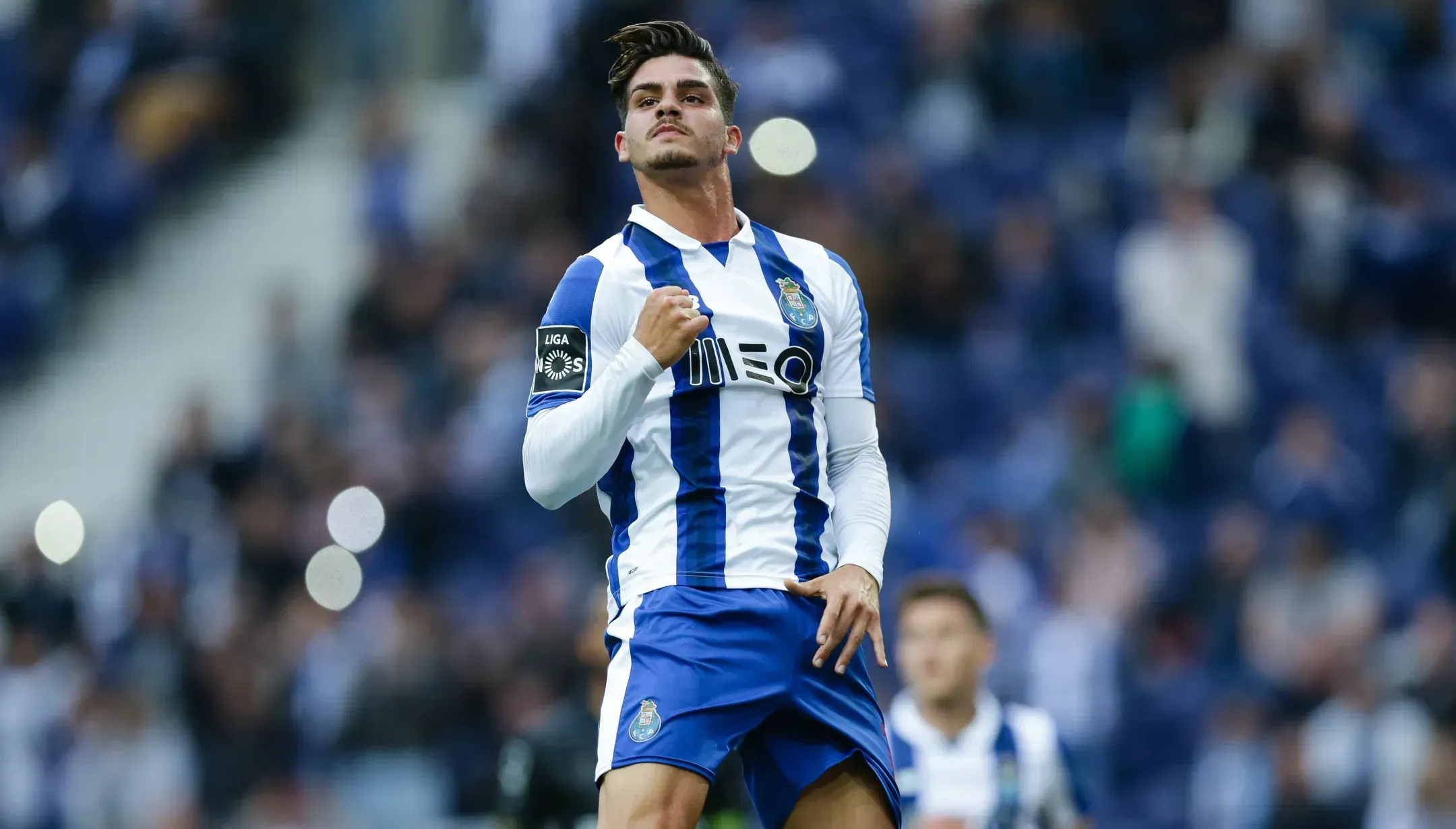Oficial: André Silva volta a vestir à Porto