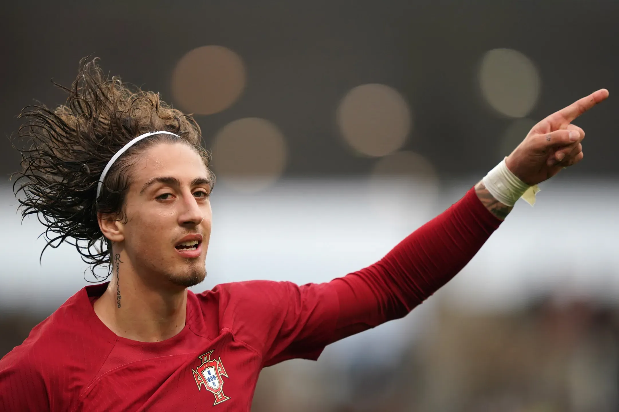 Fábio Silva visa Ronaldo: "É um prazer estar aqui e aprender com ele"