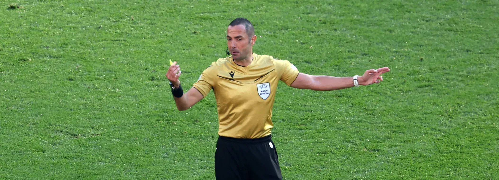 Conhecidos árbitros para play-off das equipas portuguesas na europa