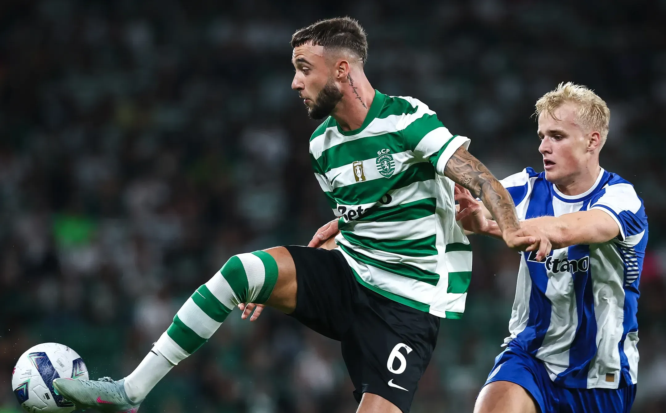 Debast sugerido ao Arsenal