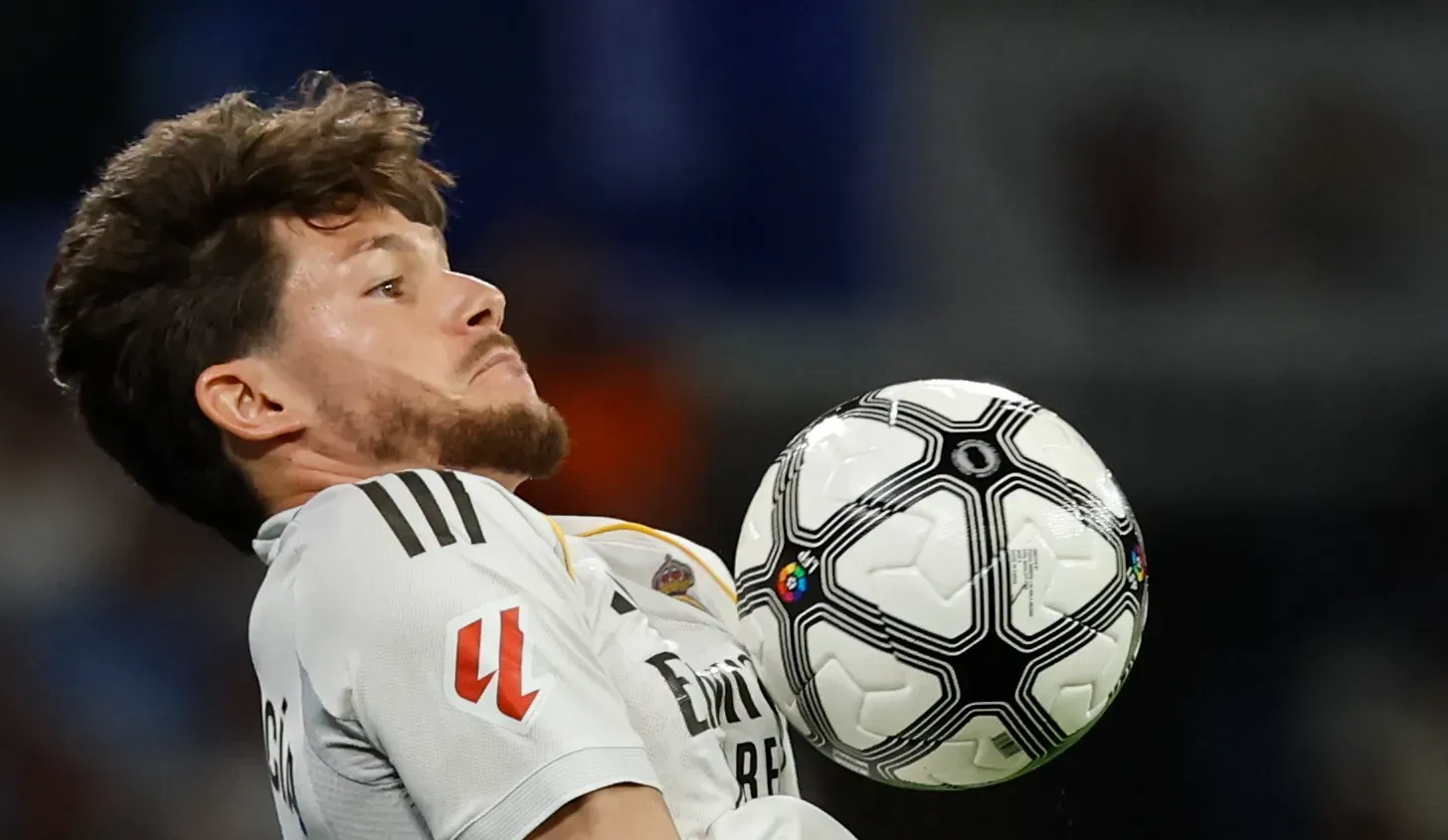 Fran García troca o Real Madrid pelo Betis