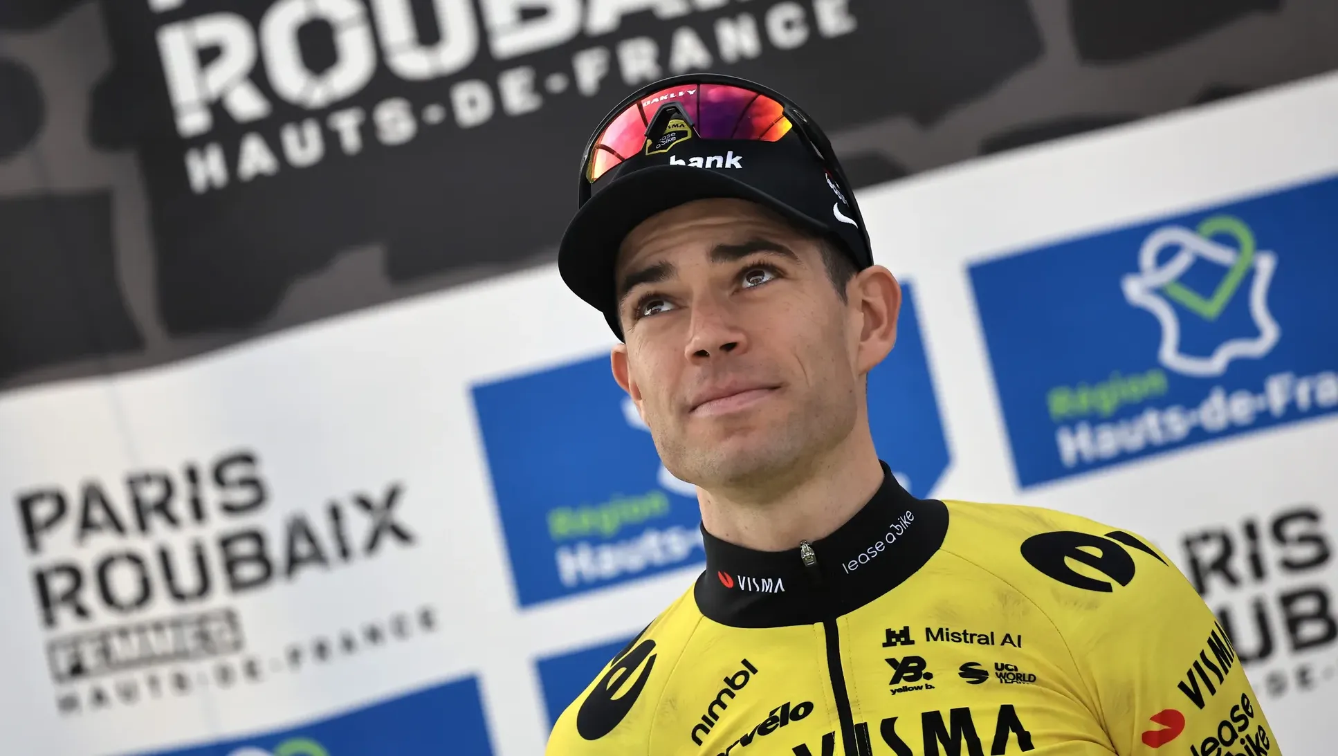 Wout van Aert falha Volta a França