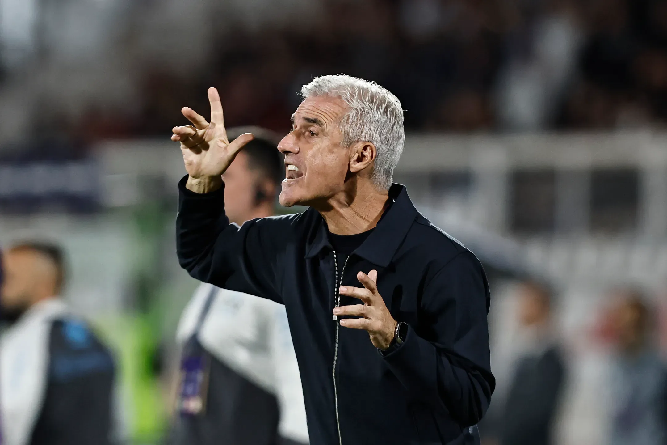 Grémio dá a volta à Chapecoense