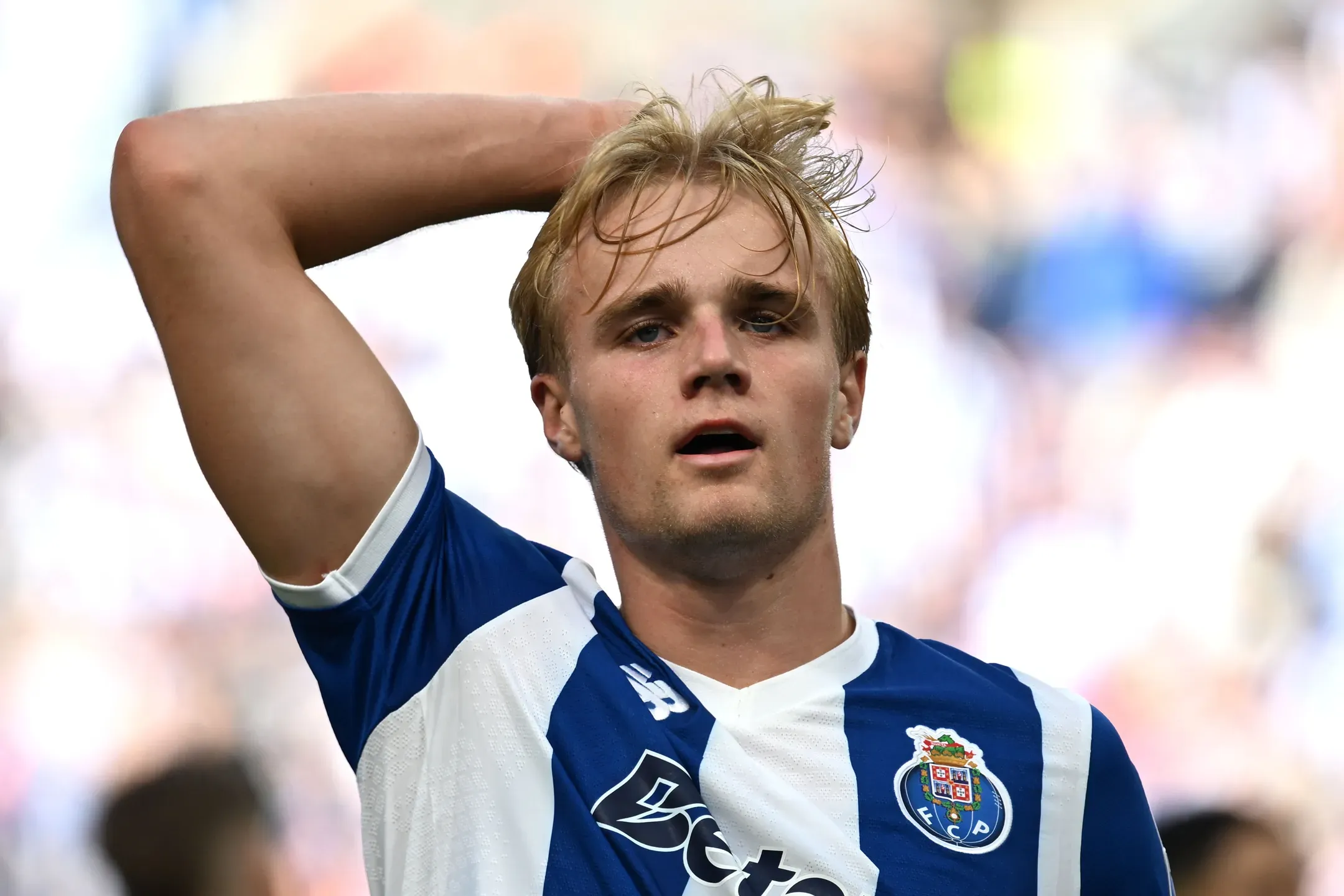 Froholdt interessa ao Newcastle