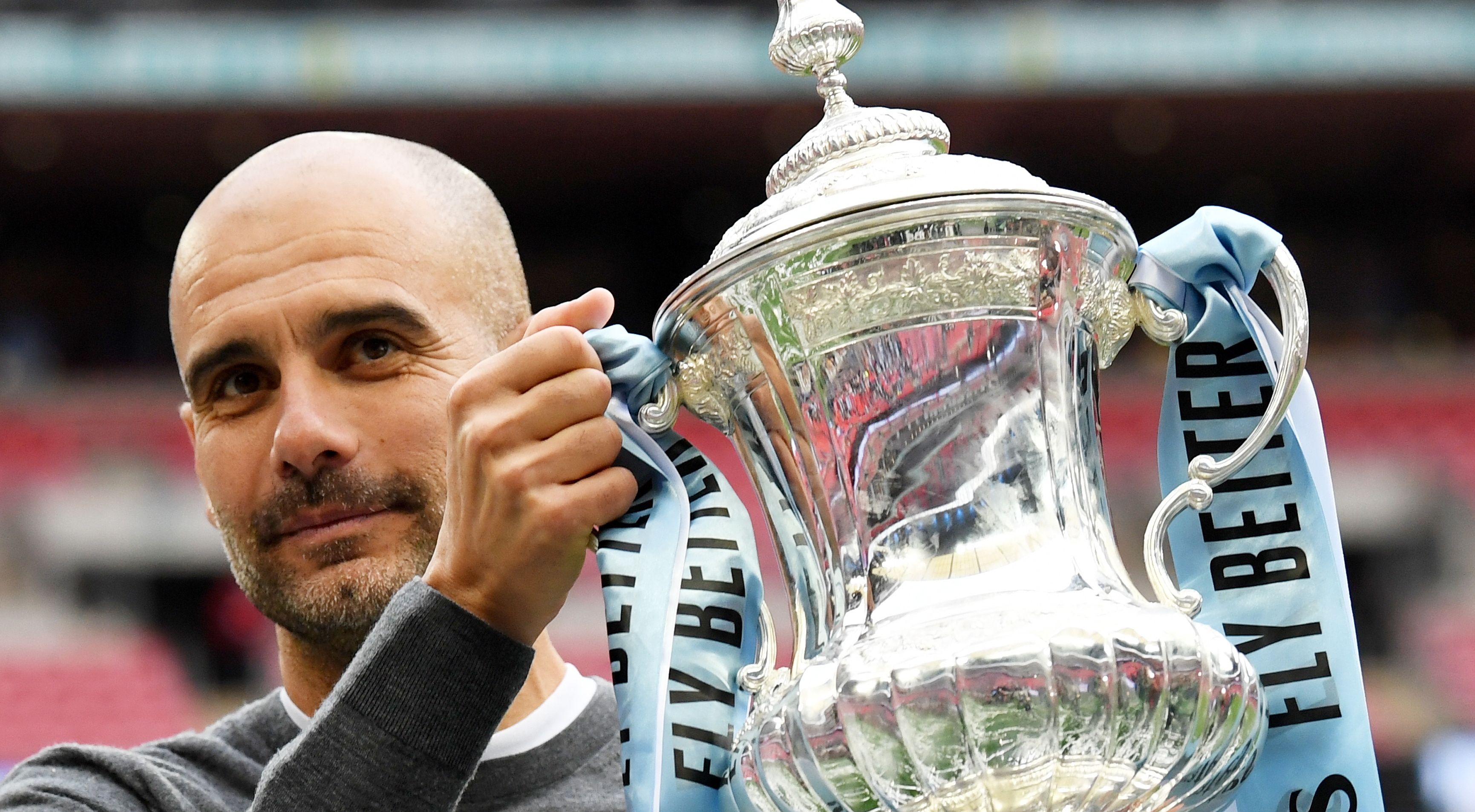 Federação Italiana admite negociações com Guardiola
