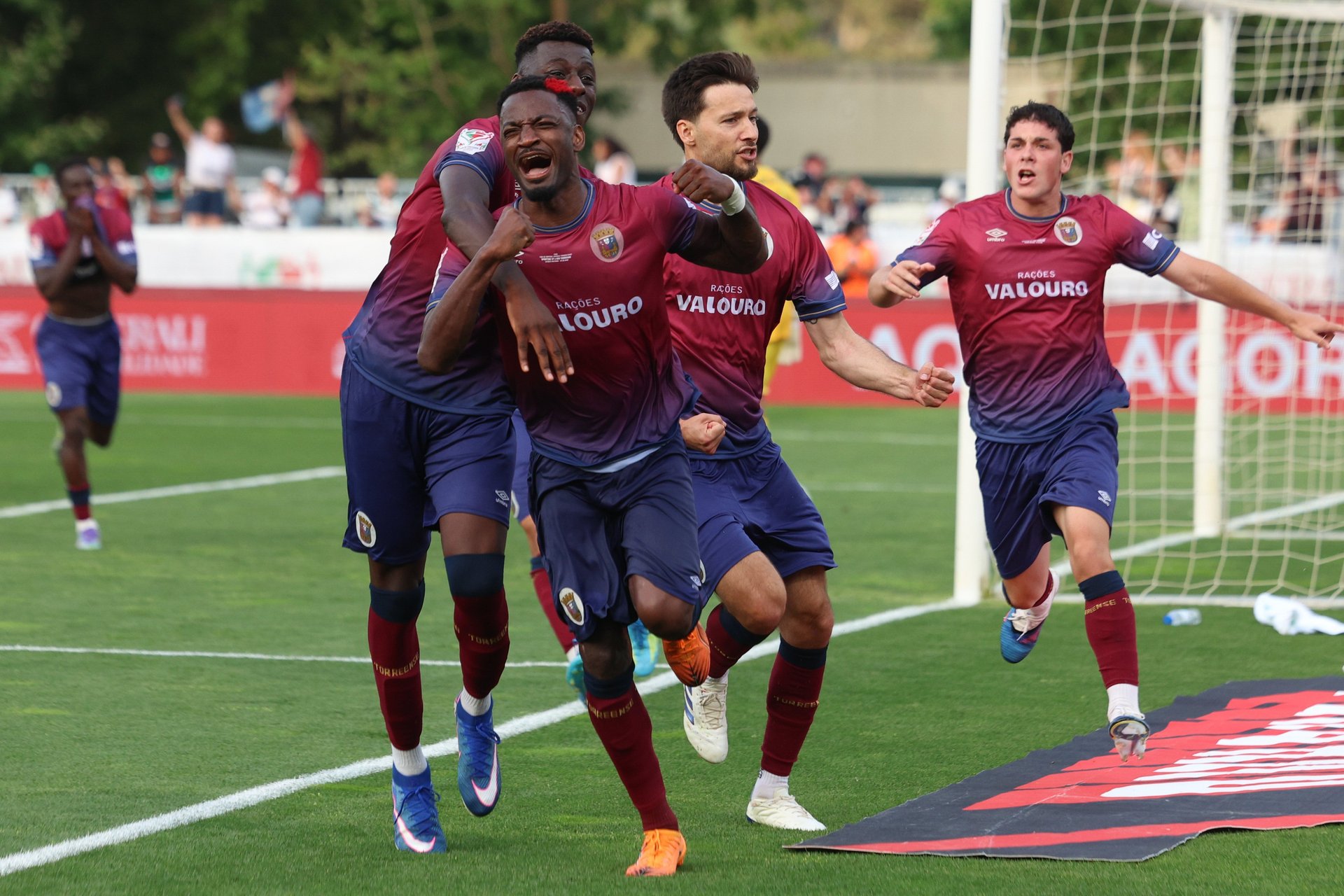 Torreense vai jogar a Liga Europa no Estádio do Algarve