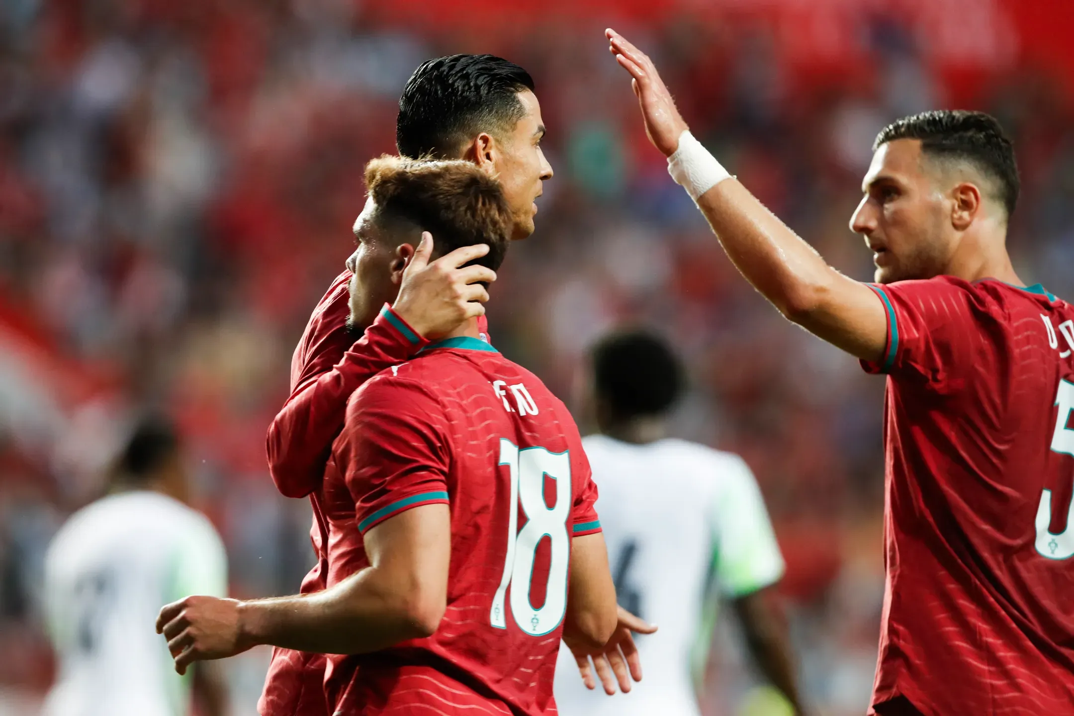 Exclusivo Sport TV: Diogo Dalot faz balanço positivo