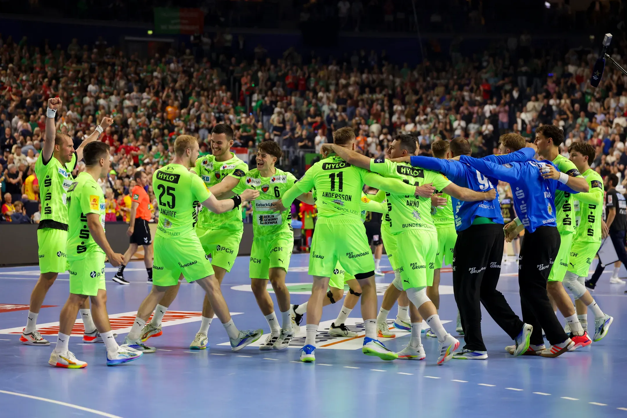 Füchse Berlin renova lugar na final da Liga dos Campeões de Andebol