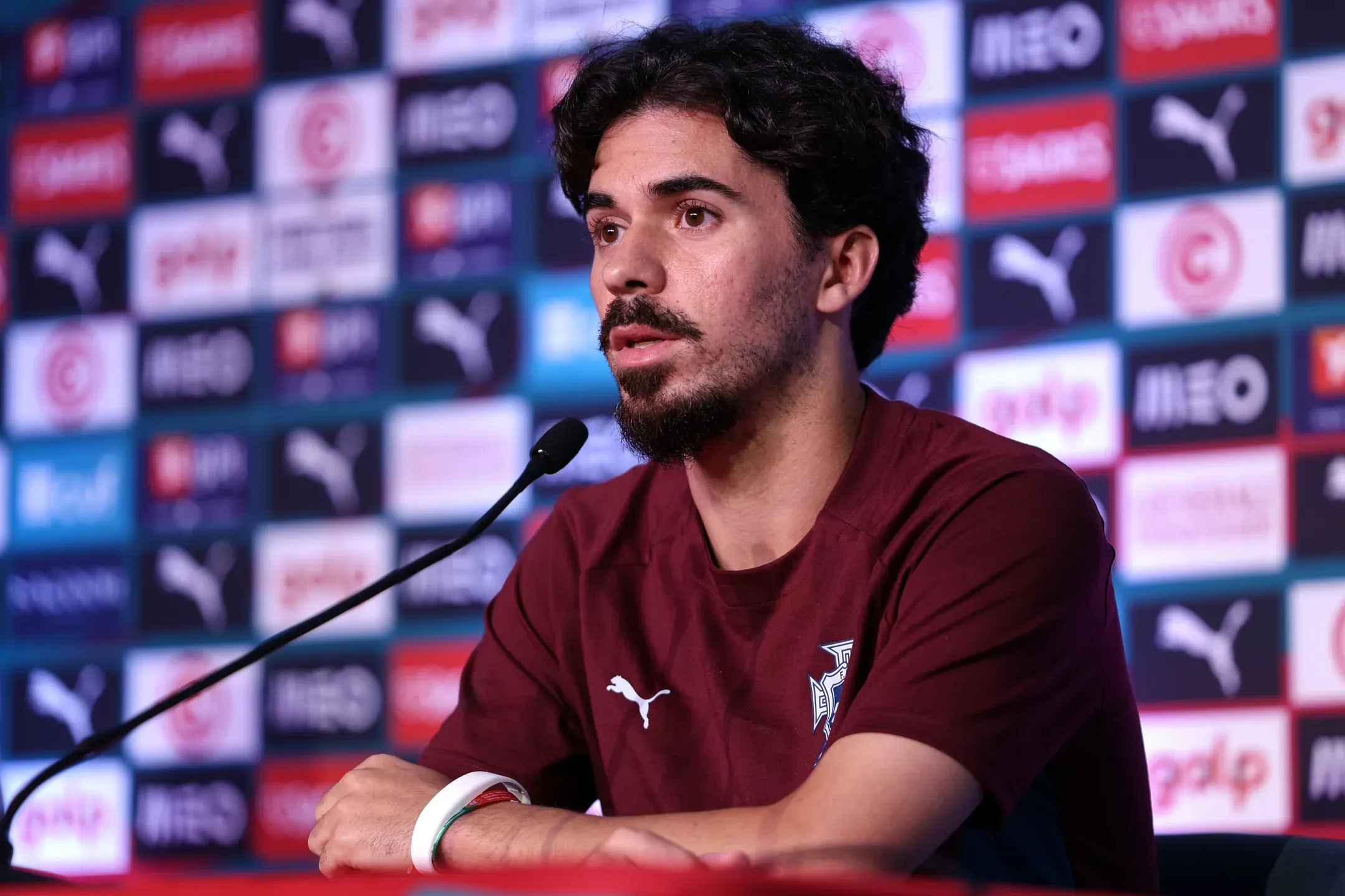 Vitinha: "Queremos muito passar e vamos preparar o jogo da melhor forma"