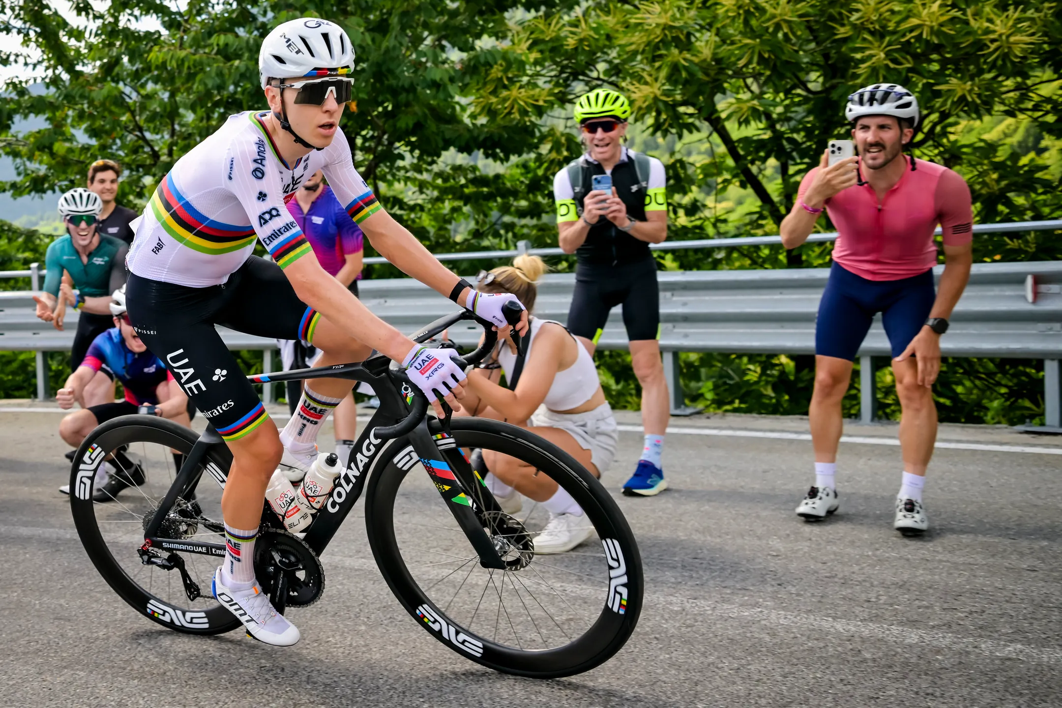 Pogacar vence 6.ª etapa do Tour e faz história