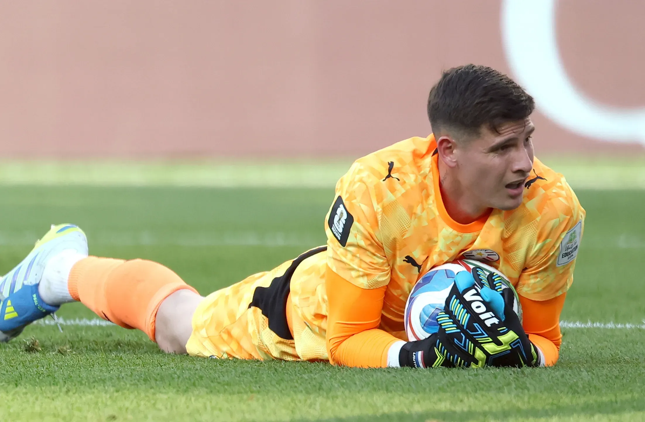 Orlando Gill perto de rumar ao Lille