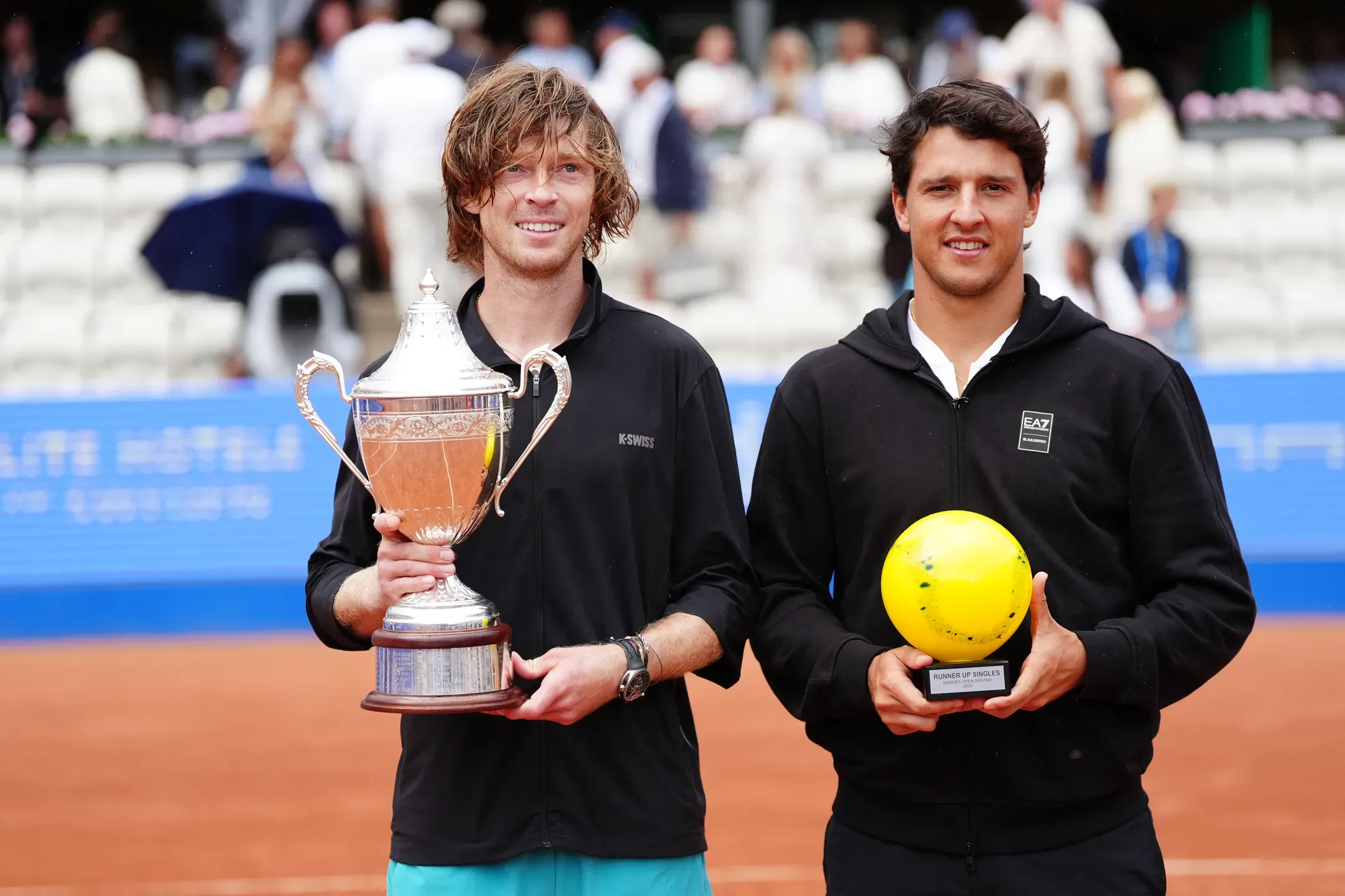 Andrey Rublev vence em Bastad