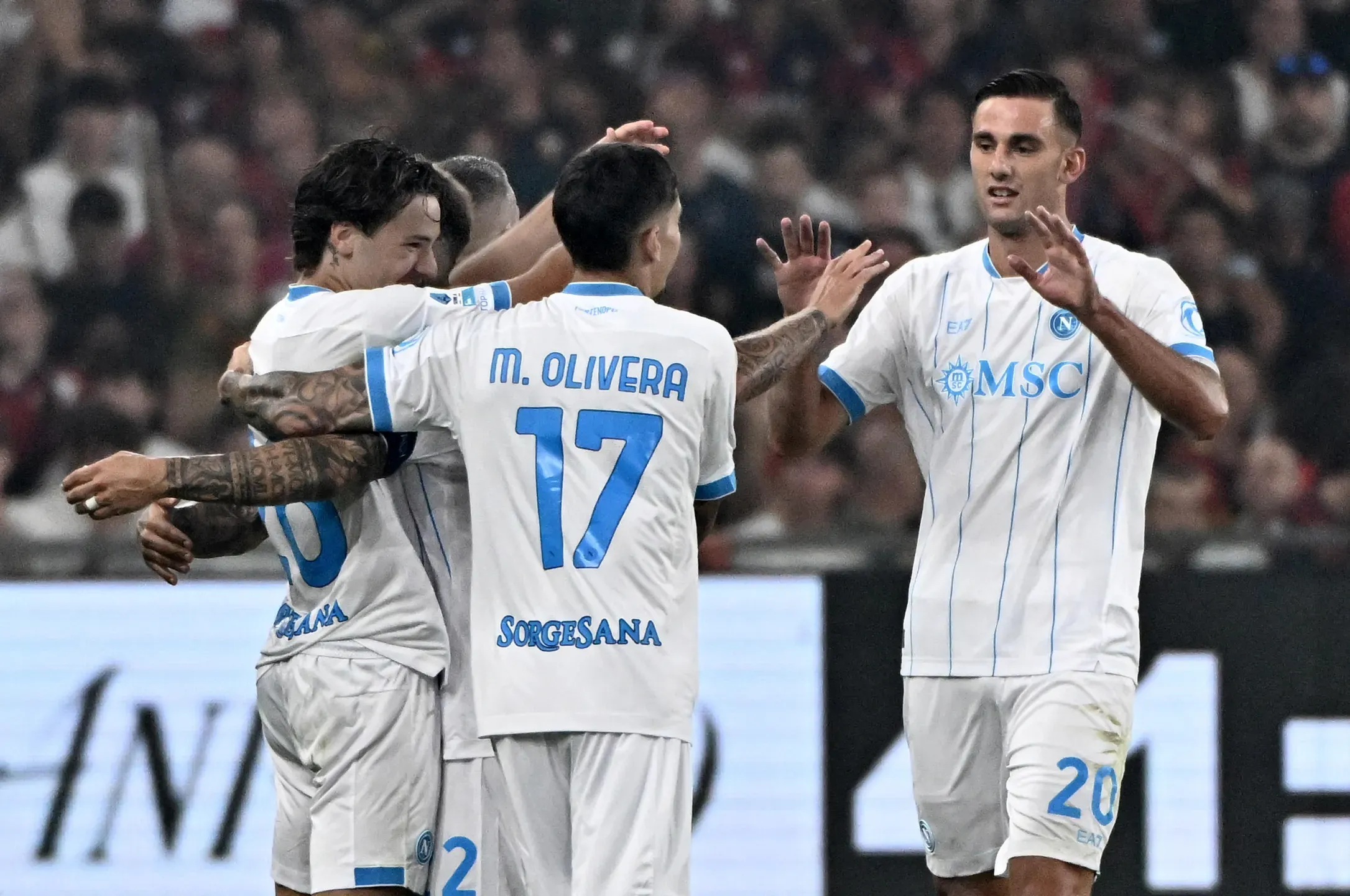 Nápoles entra com uma vitória na Serie A