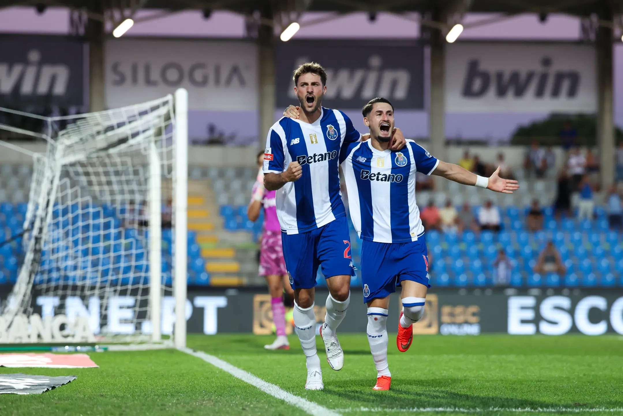 O Dragão cospe fogo antes do clássico