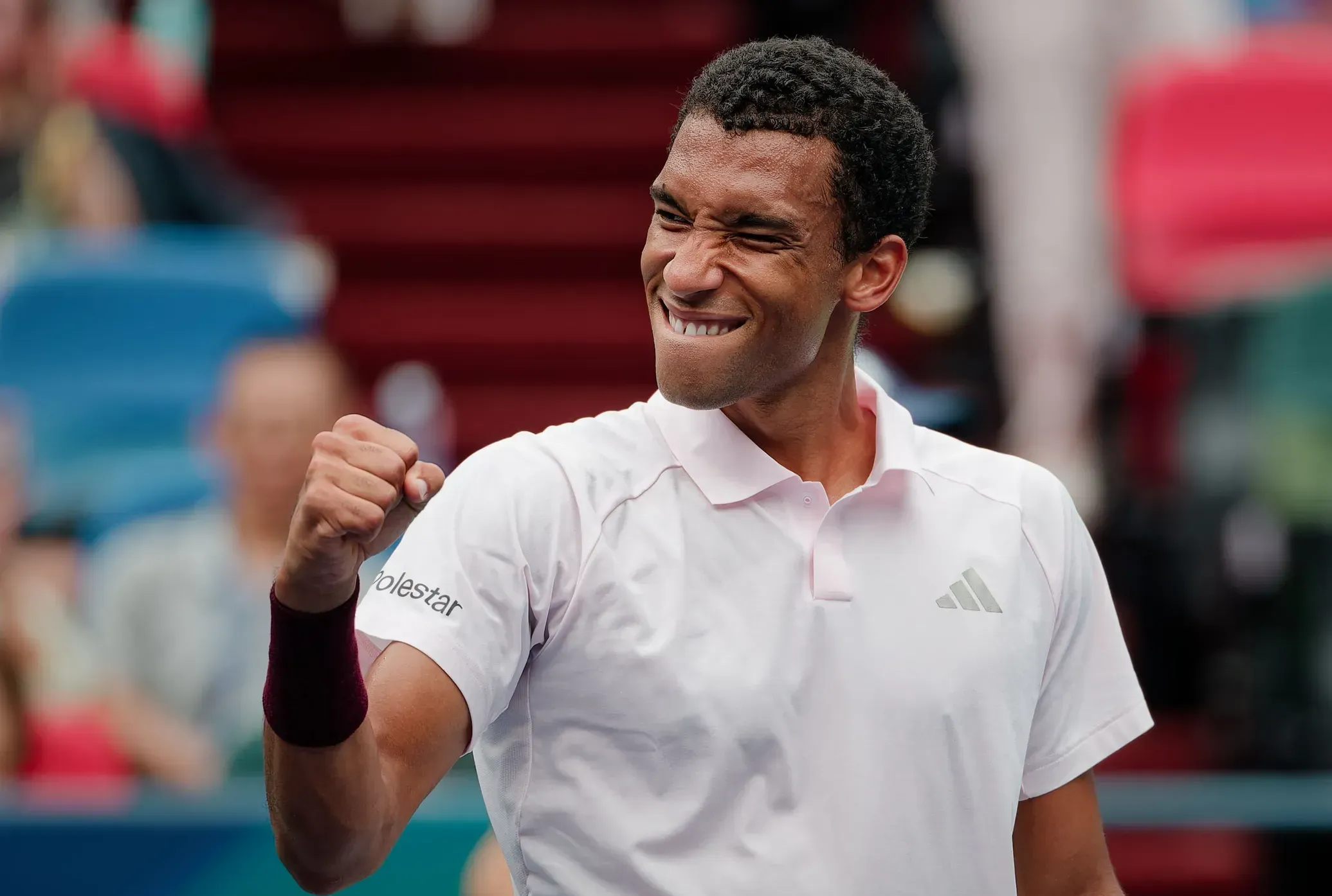 Aliassime e Ruud encontram-se nos "oitavos" em Xangai
