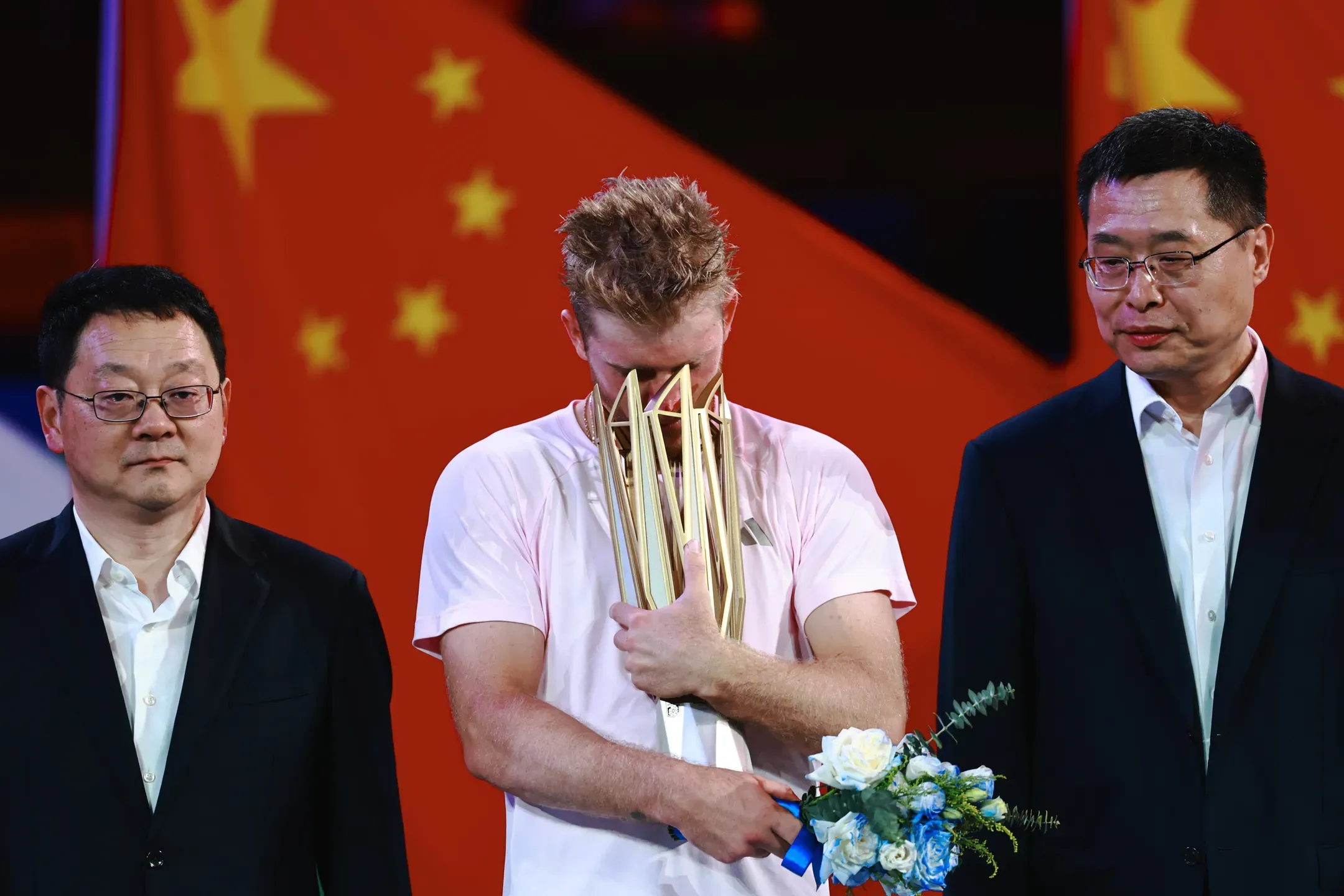 Davidovich Fokina vence o Masters 1000 de Xangai