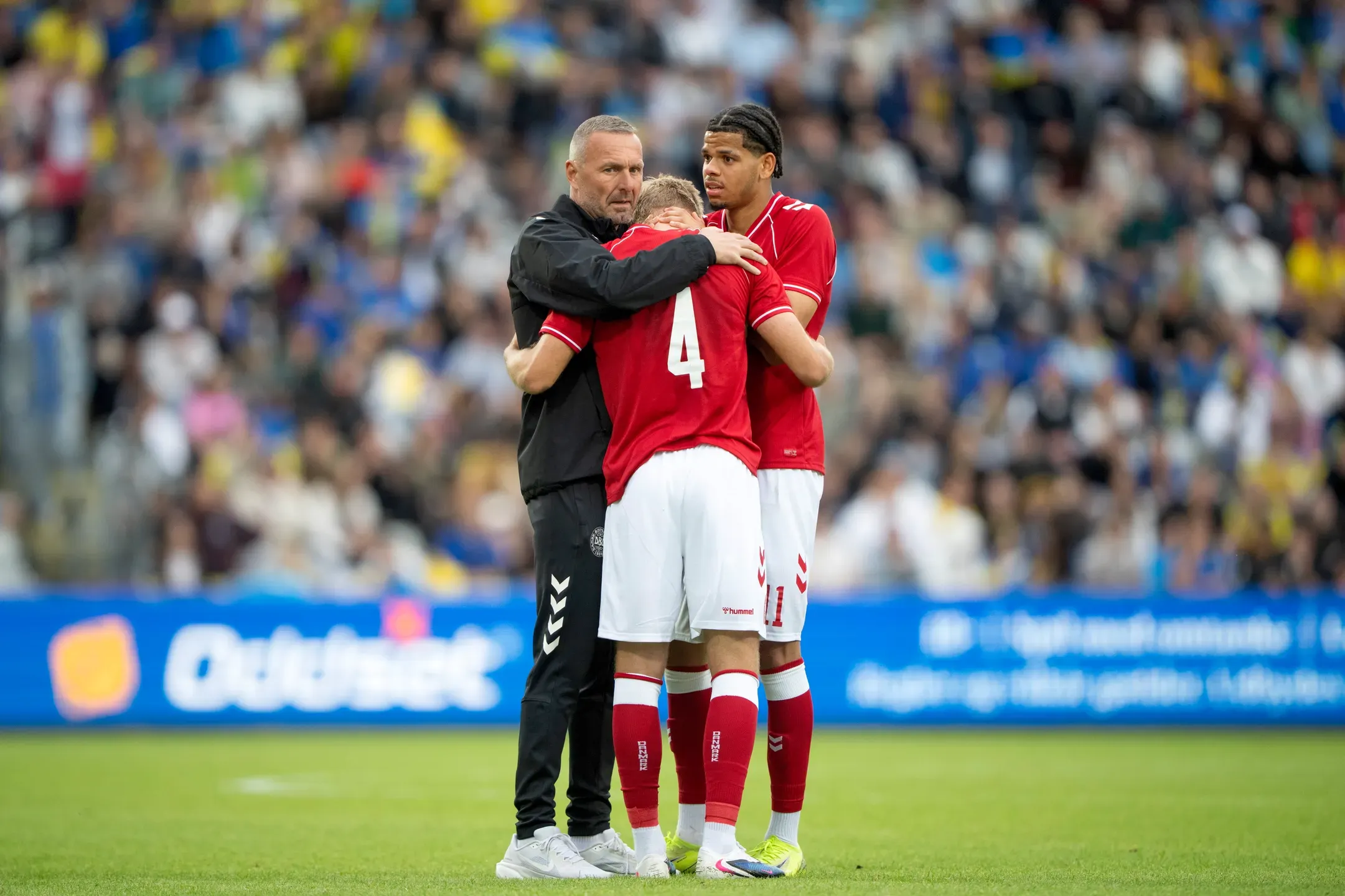 Dinamarca x Ucrânia acaba aos 67 minutos