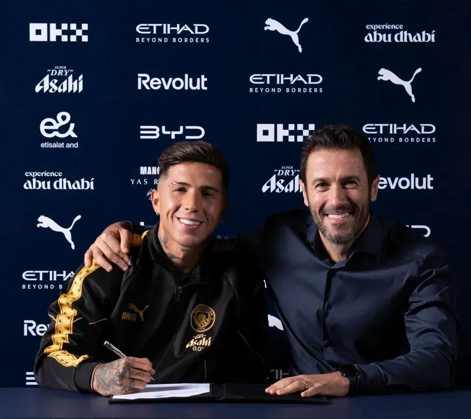 Oficial: Enzo Fernández é reforço do Manchester City