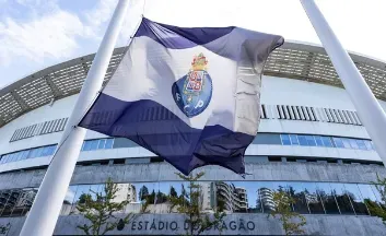 FC Porto celebra 133 anos com hastear da bandeira 