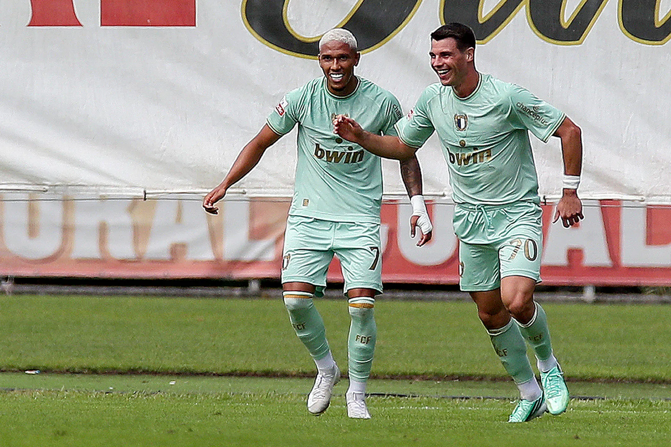 Famalicão goleia na Choupana