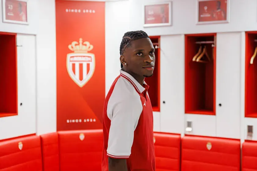 Ex-Sporting é reforço do Mónaco