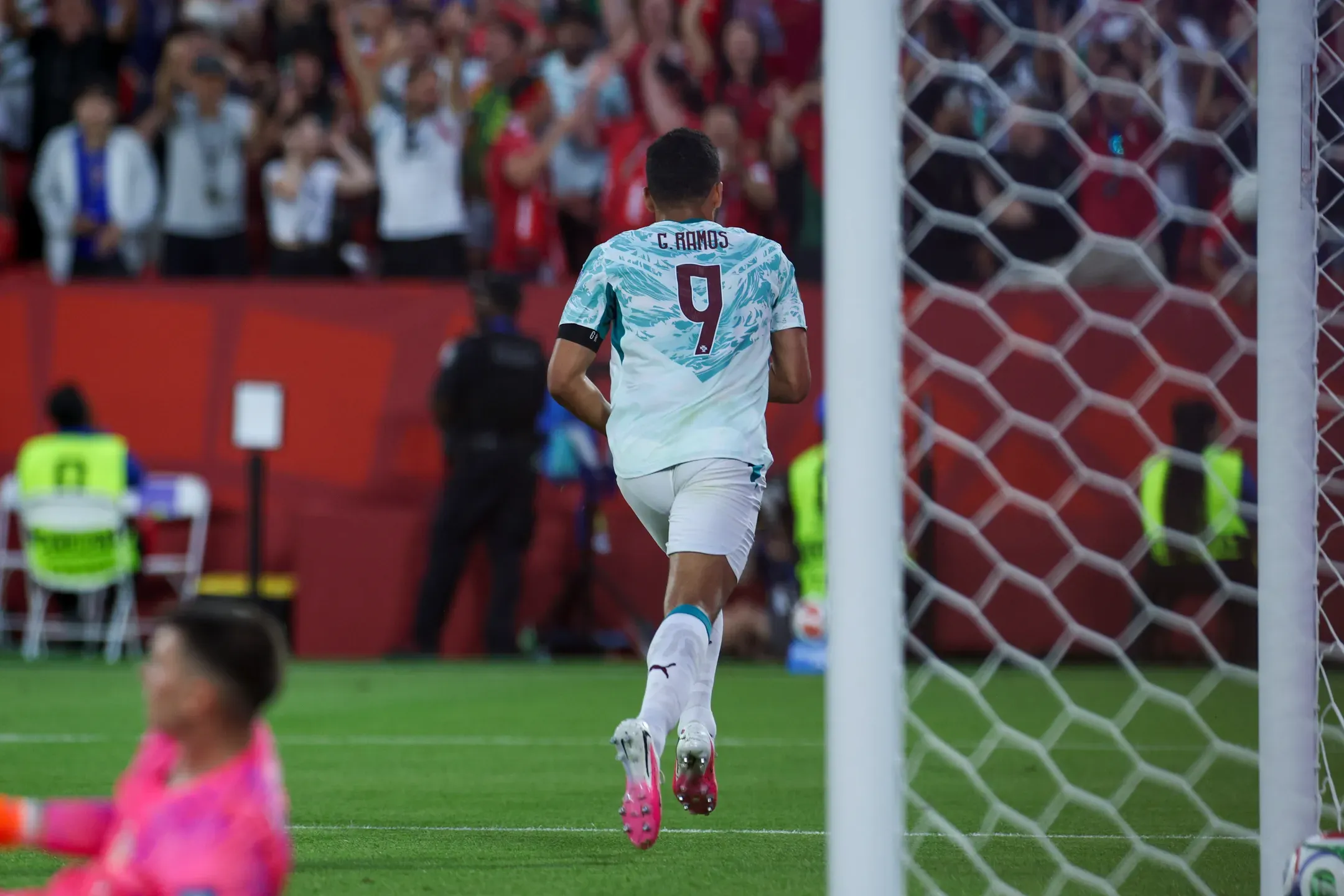 Gonçalo Ramos vê jogo “50-50” com Espanha