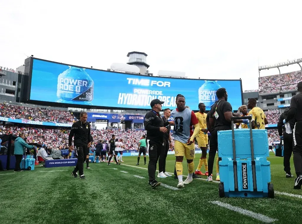 Klopp critica as pausas de hidratação do Mundial