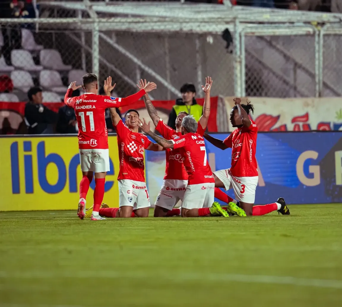 Cienciano perto da semifinal da Sul-Americana