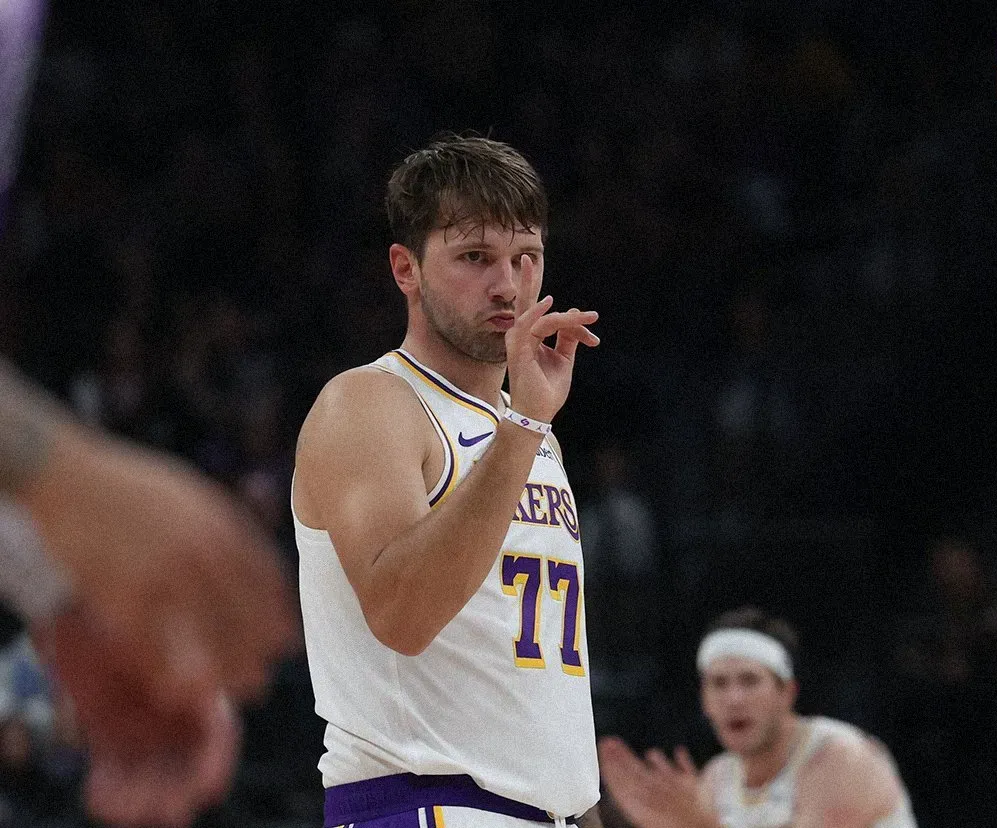 Luka Doncic somou 52 pontos e Jalen Williams sofreu lesão grave