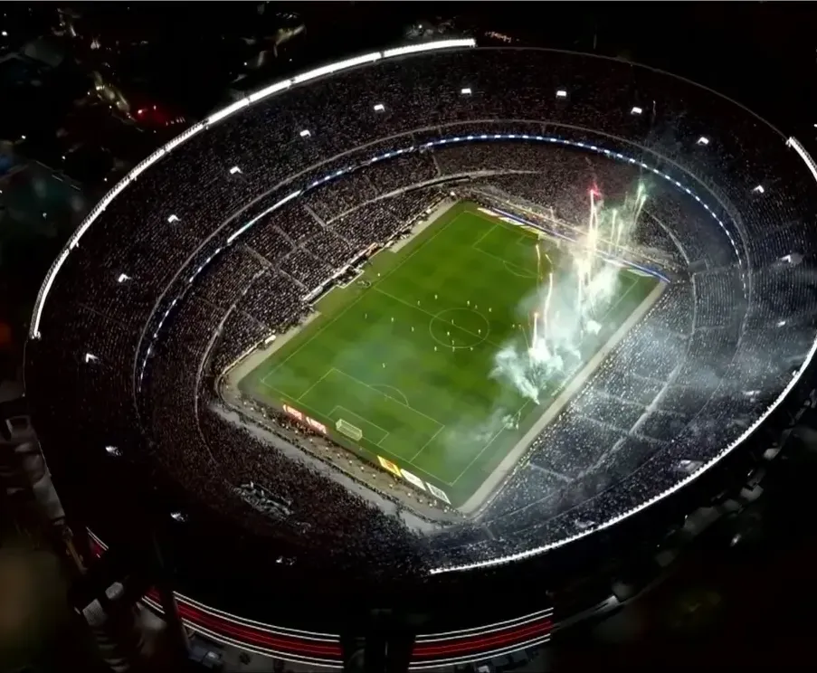 Vídeo: A homenagem a Messi no último jogo pela Argentina