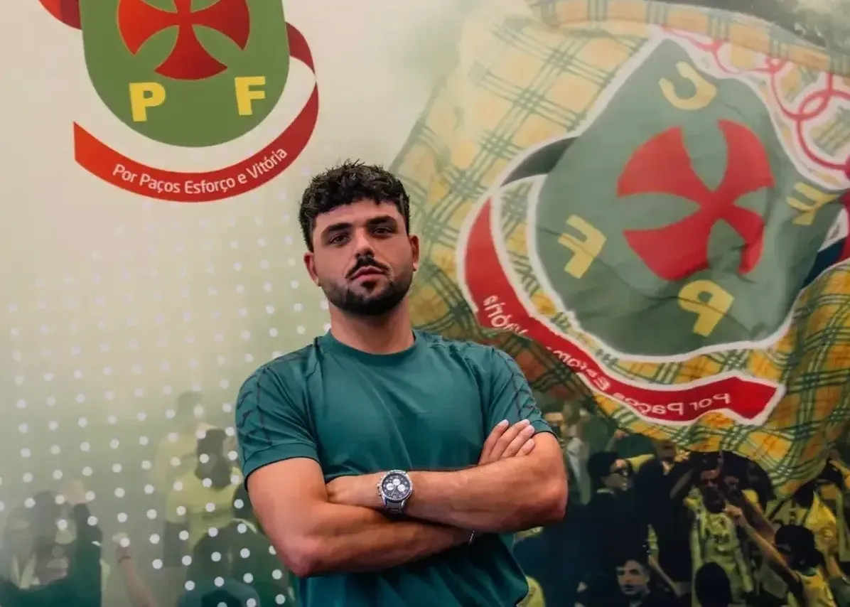 Oficial: Paços de Ferreira reforça ataque com Sacra