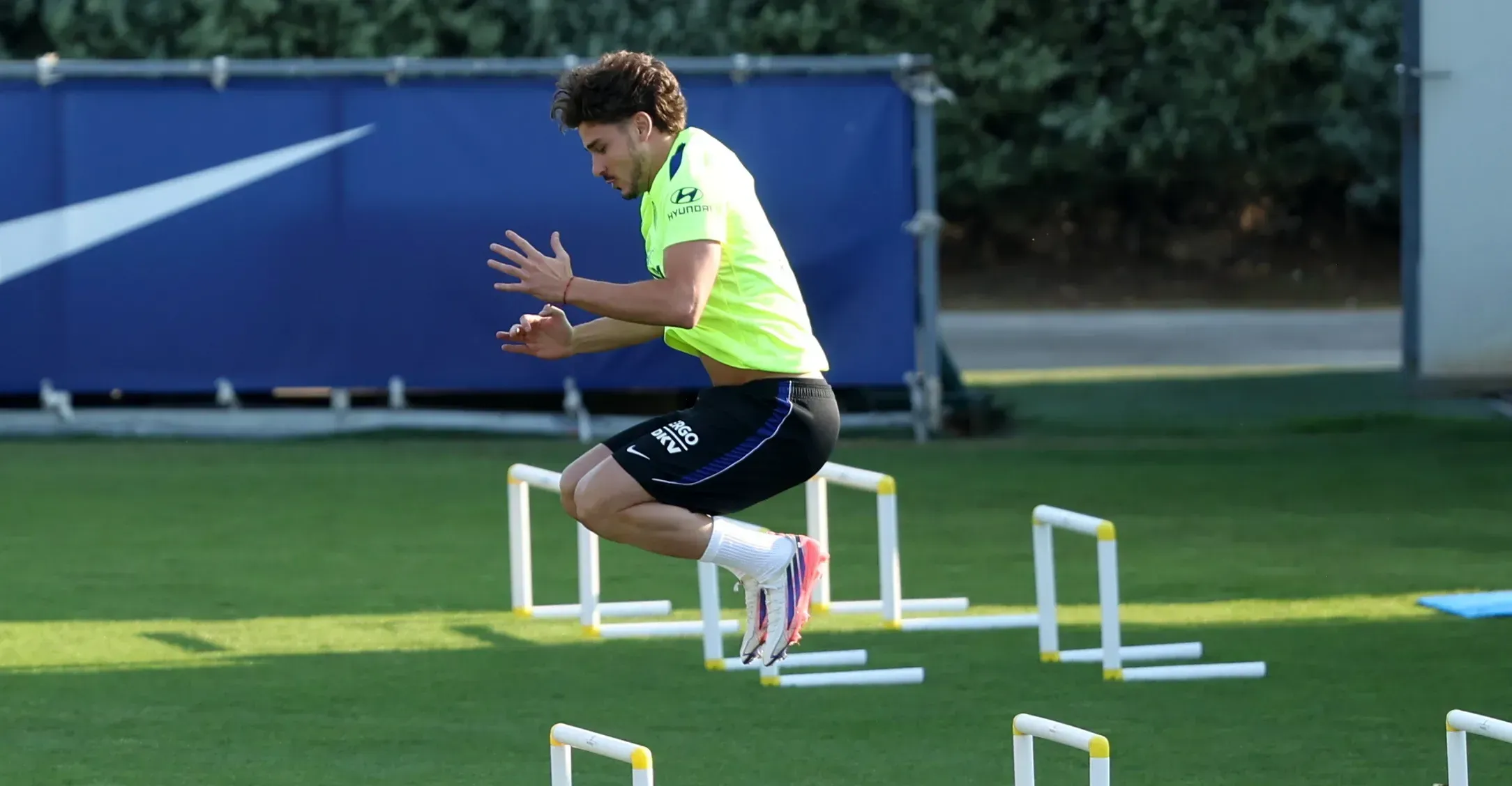 Diego Simeone fala sobre transferência de Julián Alvarez