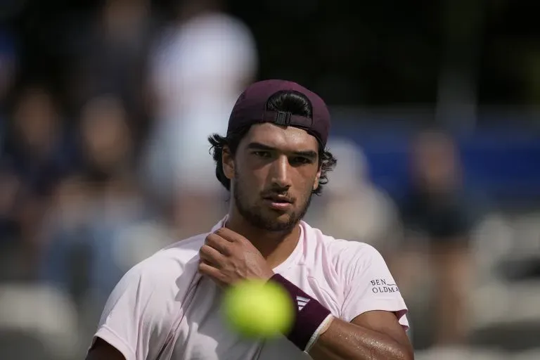 Henrique Rocha vence Porto Open