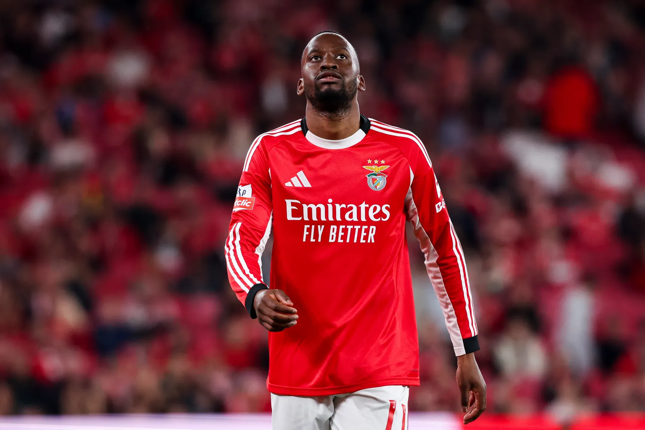 Vídeo: Benfica sofre, mas empata de imediato