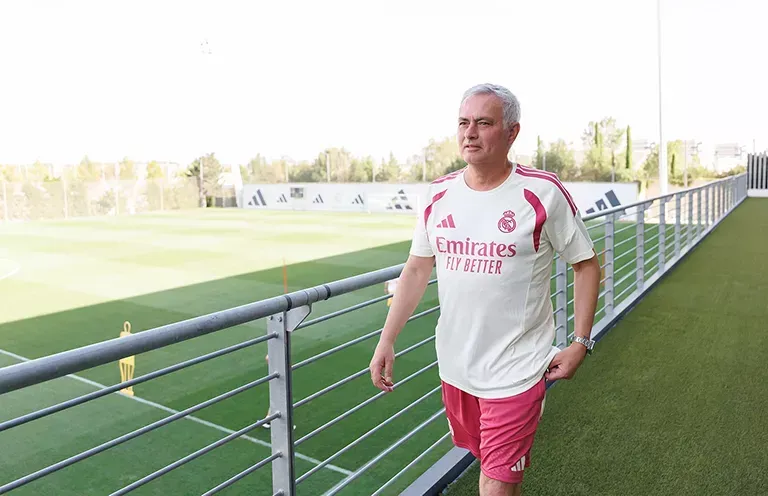 Mourinho já trabalha no Real Madrid