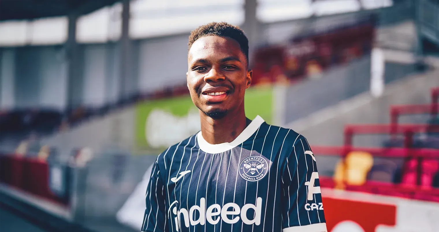 Oficial: Mamadou Sangaré é reforço do Brentford