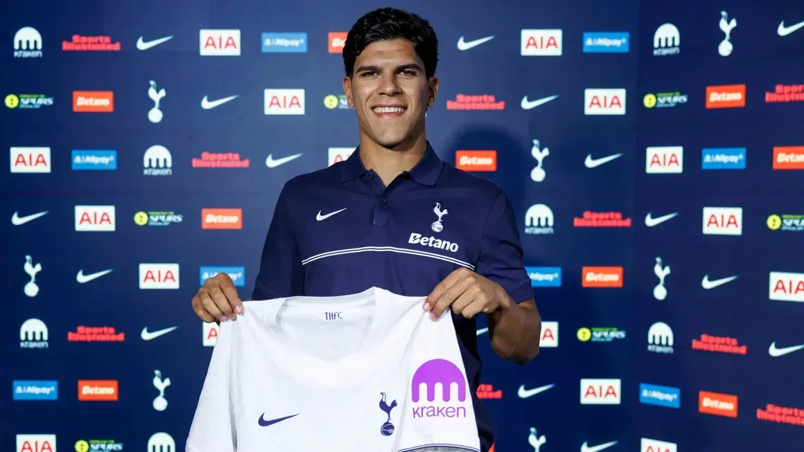Oficial: Tottenham anuncia Mateus Fernandes