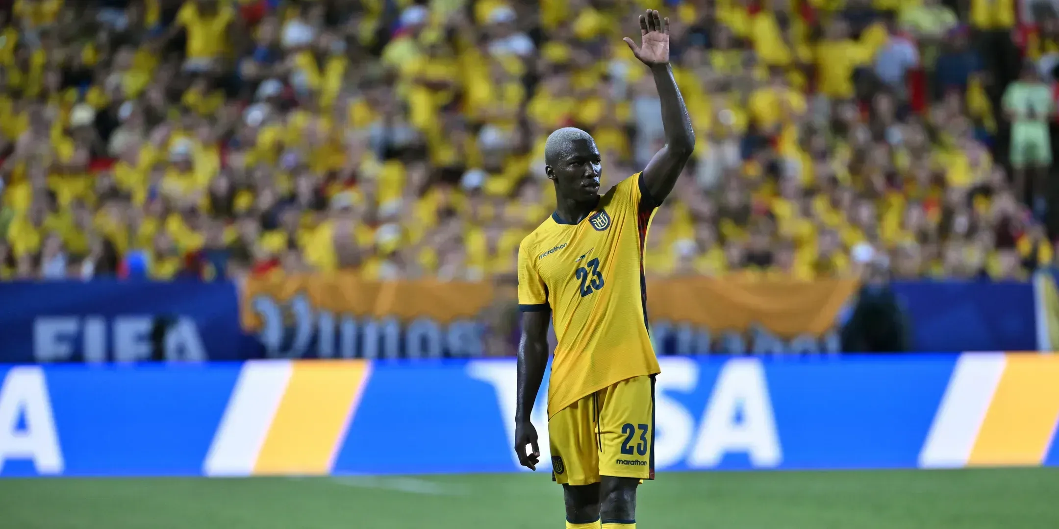 Equador muda de capitão a meio do Mundial