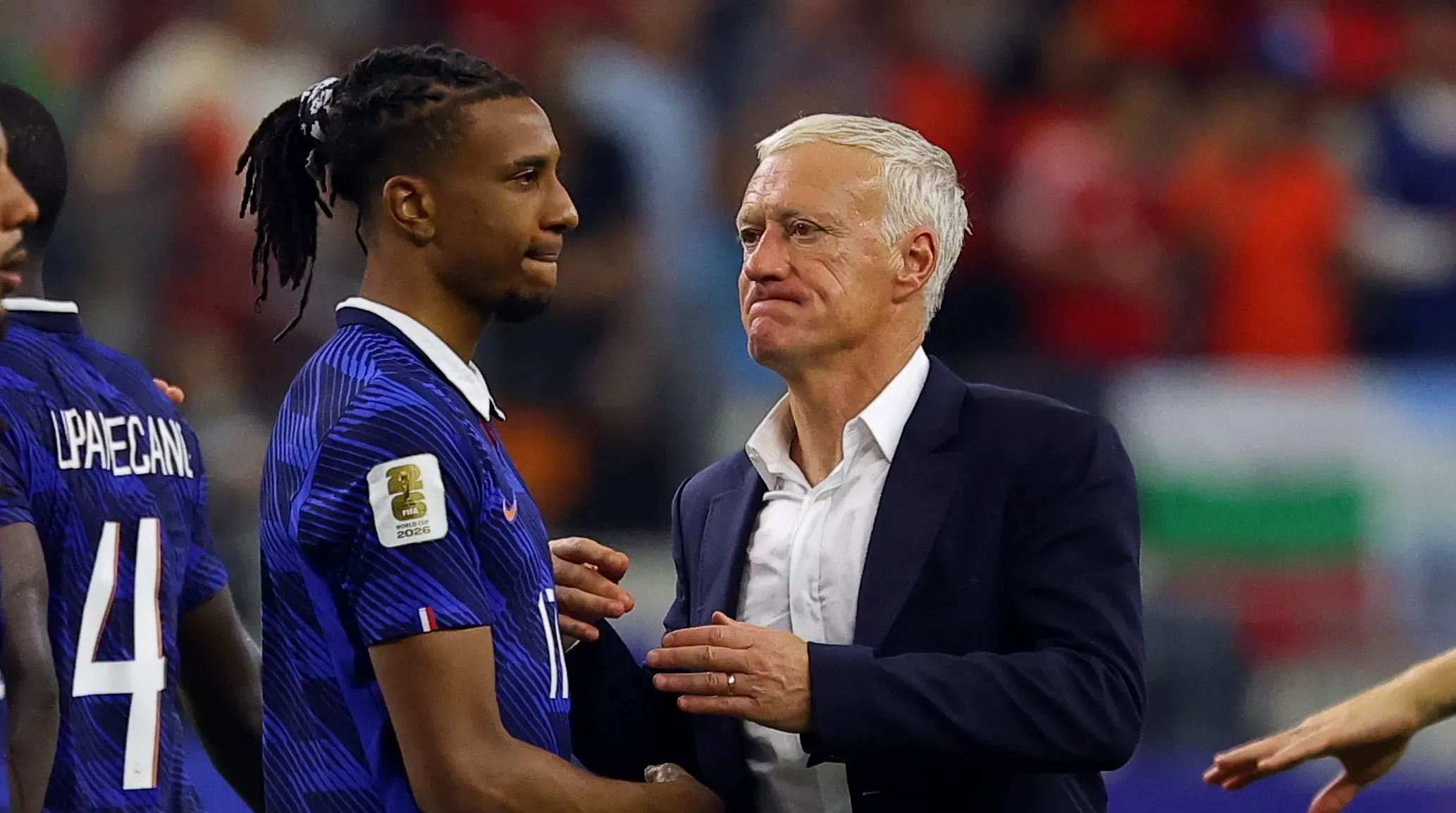 Olise em lágrimas após derrota com a Inglaterra
