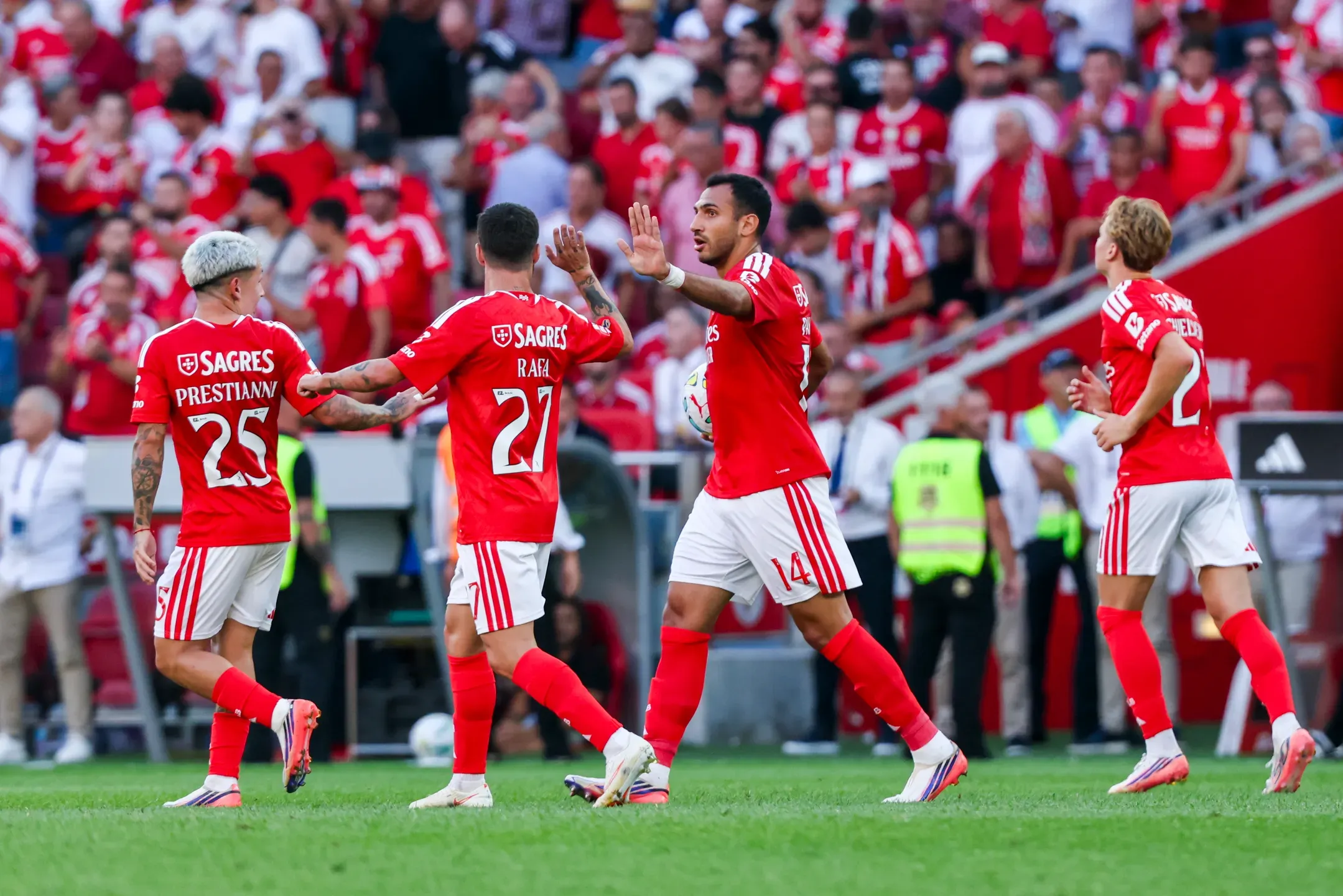Assista ao AC Milan x Benfica na SPORT TV